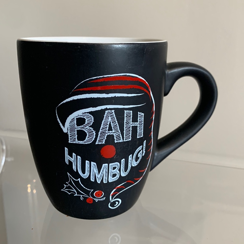 Giftcraft Chalk Talk Christmas coffee Mugs, Bah Humbug chalkboard artwork